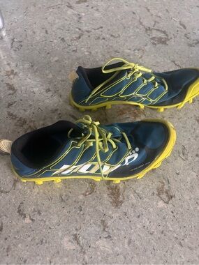 Inov-8 Bare-Grip 200 trail running shoes men's size 8.5